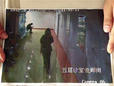 北京兒童醫(yī)院1人蒙面逗留半小時(shí) 身份不明(圖)