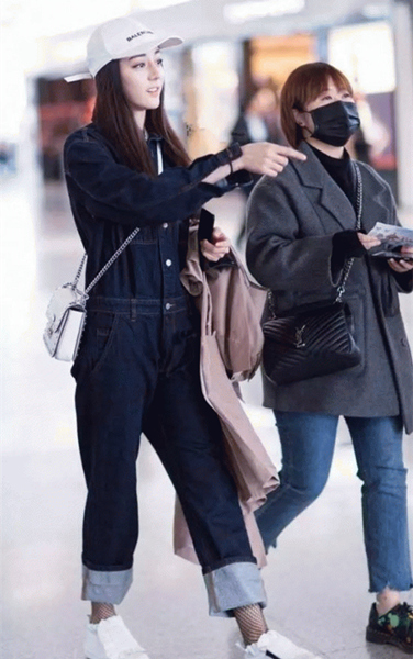 路人抓拍還原明星真實顏值 范冰冰高圓圓誰更美？