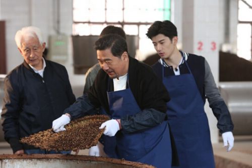 《非凡匠心》最后一期收官在哪看？張國(guó)立赤腳釀國(guó)酒