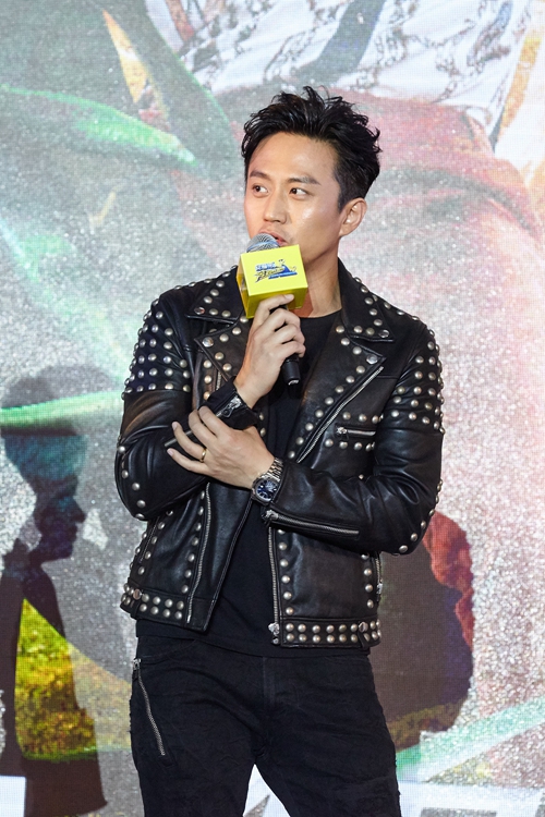 《奔跑吧》媒體看片會被贊“歡樂加量，情懷加倍”