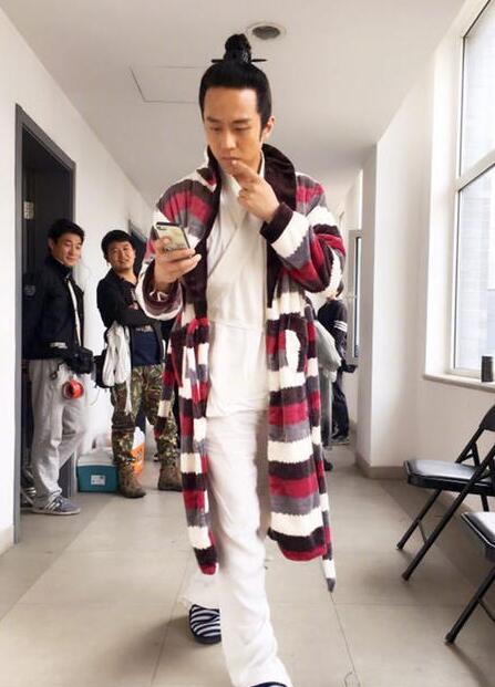鄧超模仿上癮 楊冪認輸：水土都不服就服你！