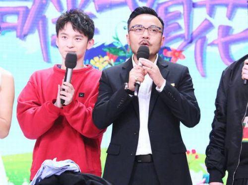 董子健做客《天天向上》 心儀旅游同伴竟是她！