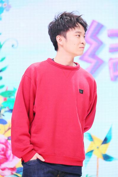 董子健做客《天天向上》 心儀旅游同伴竟是她！