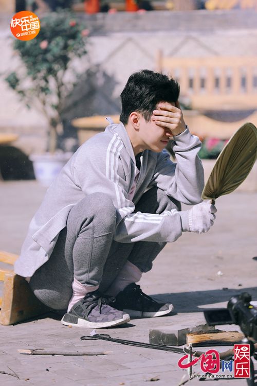 《向往的生活》黃磊何炅劉憲華讀粉絲信感動滿滿