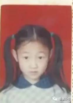 白百何離婚后片酬超楊冪 被曝買2萬塊大衣送情人