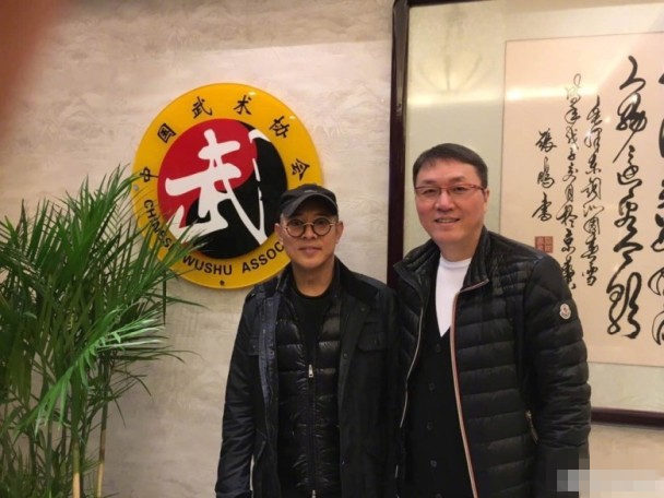 病情好轉(zhuǎn)？54歲李連杰近照曝光 身形瘦削力挺太極拳