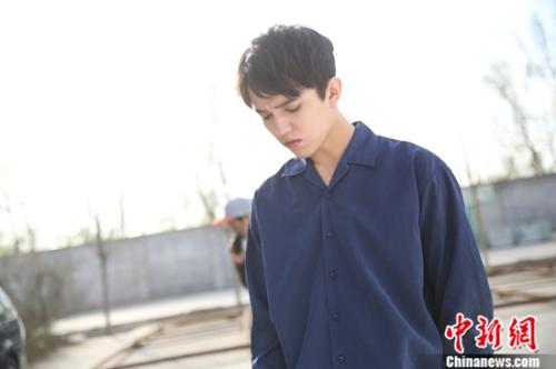 《飯飯男友》收官畢業禮 陳學冬迪瑪希撩動少女心