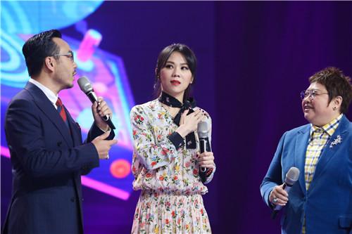 《我想和你唱2》蔡健雅粉絲酷似金城武 “倒戈”告白韓紅