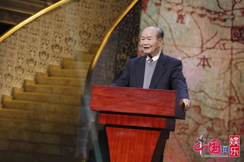 《朗讀者》完美收官獲多方點(diǎn)贊 網(wǎng)友齊呼不舍