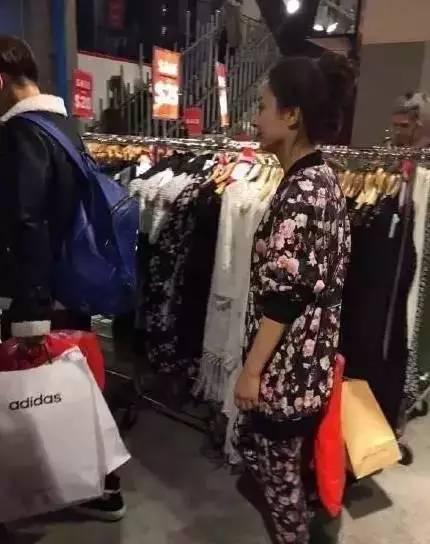 穿幾十塊的衣服出門？年入4億的她估計是最省的女星
