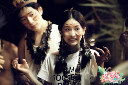 《花少3》賴雨濛撒嬌吃貨最好命 與楊祐寧尬舞巴西演員