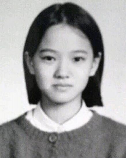 伊能靜曬舊照 一門女將美如畫