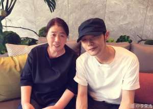 李榮浩曾被兩根肋骨插肺一度病危 北漂三月父親病逝